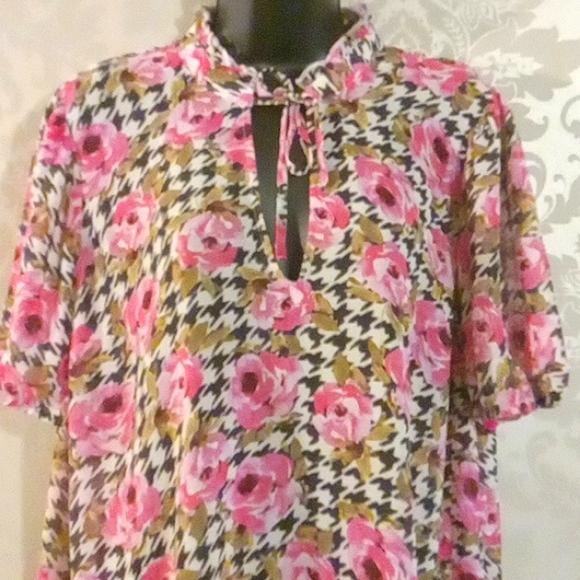 Torrid Pink and Black Floral Sheer Blouse - Picture 1 of 5